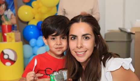  Mikel Edurzo y Carol Rivera.