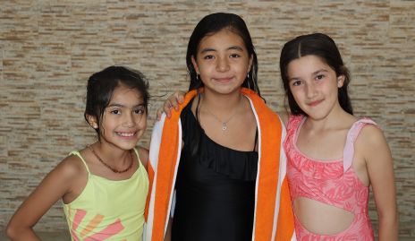  Isabella, Rebeca y Pía.