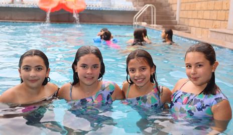  Carlota, Xaviera, Luciana y Emilia.