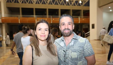  Jessica Siqueiros y Charbel Chalita.