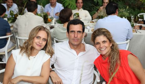  Viviana Navarro, Javier Fernández y Lourdes López.