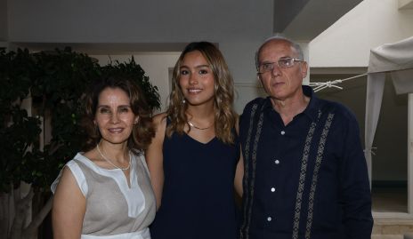  Cristina Ruiz, Andrea Sigler y Héctor Ruiz.