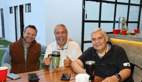  Rafael Araiza, Chavo Espinosa y Gerardo Galván.