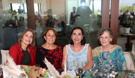  Adriana Esqueda, Leticia Oyoqui, Gabriela Orozco y Patricia Bruney.