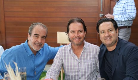  Jorge González, Roberto Mercado y Héctor Vázquez.