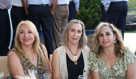  Doris Montoya, Patricia Peña y July Zermeño.