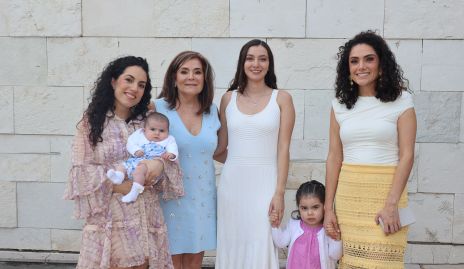  Ale Zepeda, Beatriz Rojas, Constanza Díaz y Paola Zepeda.