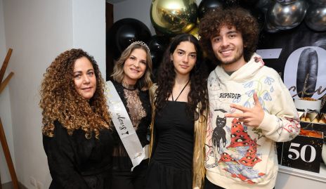  Erika Savalgoitia, Vicky Canseco, Mariem Abud y Patricio Savalgoitia.
