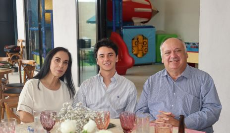  Cecilia Anciso, Sebastián Llaguno y José Antonio Llaguno.