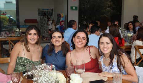  Marijó Bocard, Begoña Meade, Montse García y Marisol Aldrett.