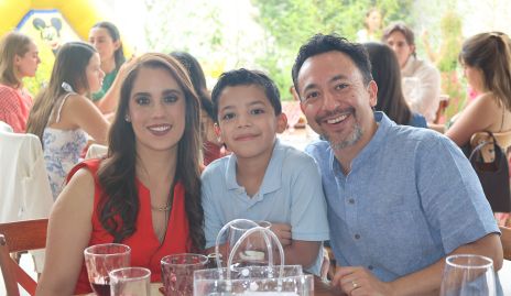  Ivette Castilla y Alejandro Hernández.