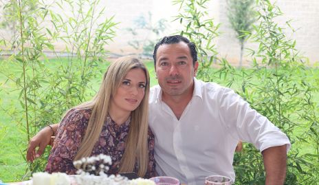  Graciela Torres y Elías Valencia.