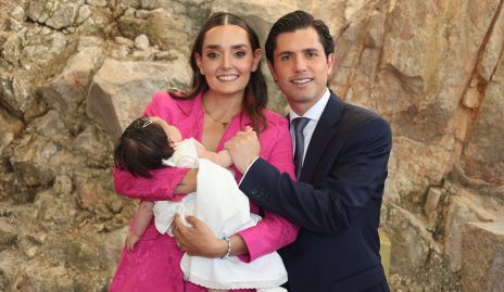  Marianela Villasuso y Gerardo Serrano con su hija Triana.