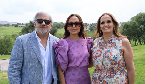  Félix Modroño, Marianela y Gabriela Villanueva.
