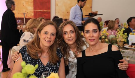 Paty Fernández, Mónica Gaviño y Maribel Lozano.
