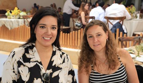  Ana Villasuso y Leonora de la Peña.