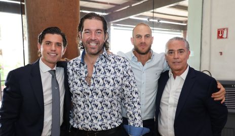  Gerardo Serrano, Alejandro Zamanillo, Memo Medlich y Gerardo Serrano.