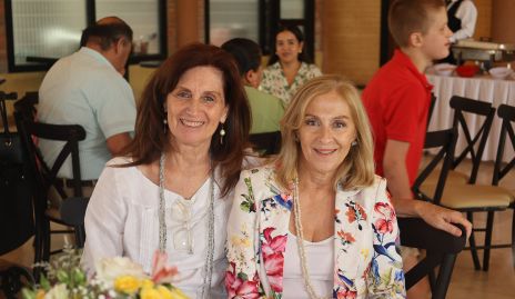  Martha y Gabriela Ocaña.