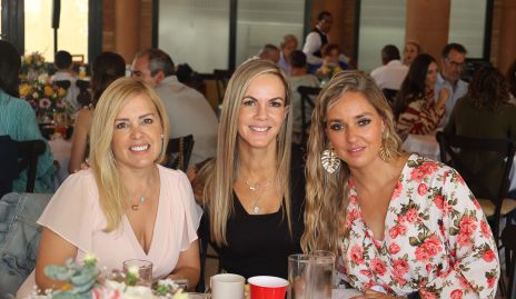  María Esther Guerra, Elsa Paz y María Torres.