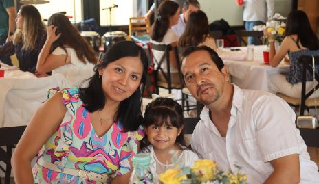  Alma, Ángel y María Paula.