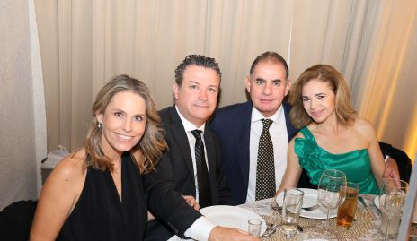  Alejandra Allende, Franco Pizzuto, Eduardo Zendejas y Sigrid Werge.
