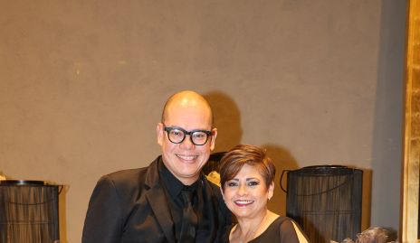  Ricardo Briones y Angélica Aguilar.