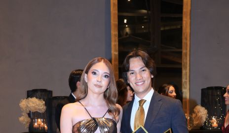  Alejandra Flores y Alejandro Nava.