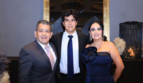  Rafael Ochoa, Rafael Ochoa y Helda Tapia.