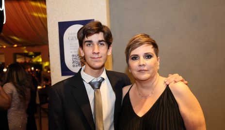  Daniel Díaz y Claudia Hinojosa.