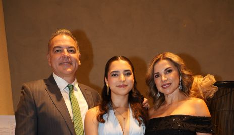  David del Bosque, Camila del Bosque y Mayra Ortega.
