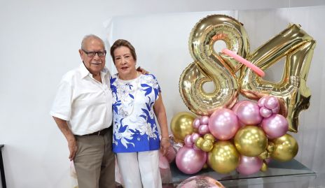 Joel Armendáriz Blázquez y Rosy Gallardo Wong .