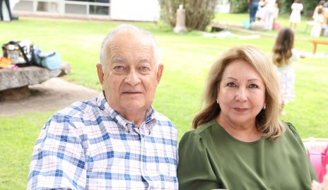  Ángel Mario Valdez y Yolanda Chavero.