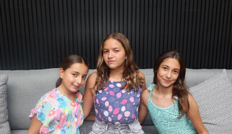  Inés, Victoria Pierdant e Inés Gutiérrez.