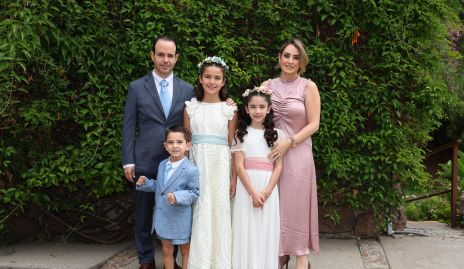  Alejandro Ávila, Marcela Ávila, Ana Paula Ávila y Marcela Zapata.