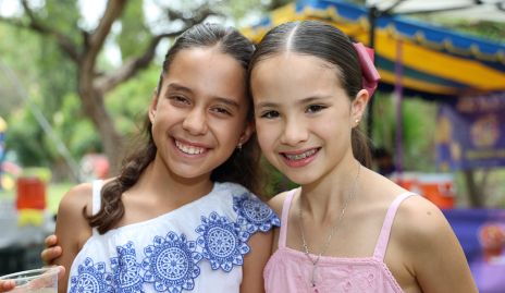  Jimena Torres y Loretta Rebolledo.