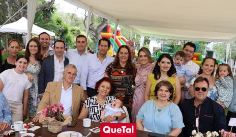  Familia Zapata.