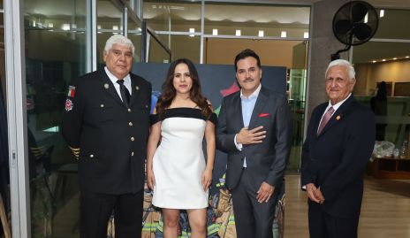  Comandante Adolfo Benavente, Alejandra Polo, José Eduardo Moreno Presidente del Patronato del H. Cuerpo de Bomberos y Juan Gilberto García, Ex presidente del Patronato del H. Cuerpo de Bomberos.
