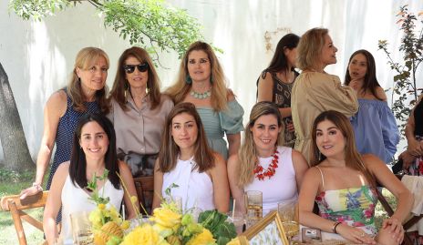  Araceli Foyo, Pupy Foyo, Barbara Palau, Jimena Fernández, Silvia Foyo y Silvana Zendejas.