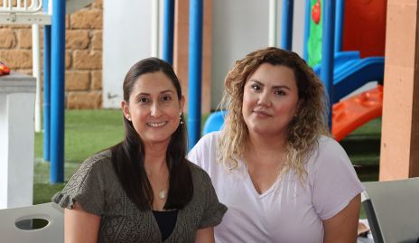  Mafer Lozano y Valeria Flores.