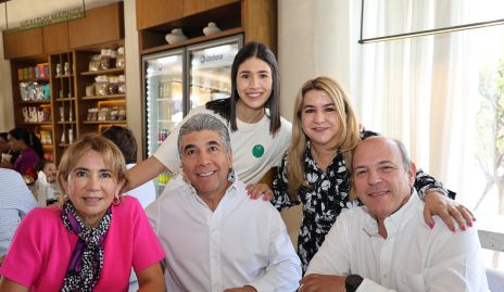  Isabel, Rafael, Isa, Carmenchu y Roberto.