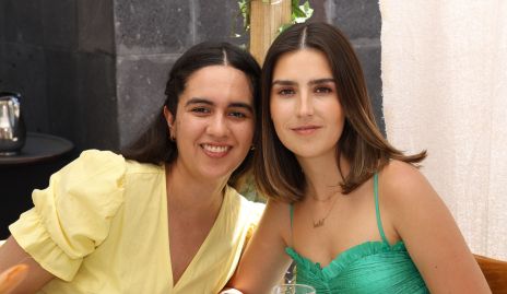  Mónica Fortanelli e Isabel Pérez.