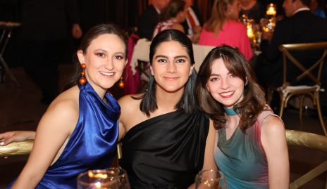  Carla Martínez, Natalia Galán y Sofía Valle.