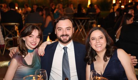  Sofía Valle, Arturo Acosta y María Meade.