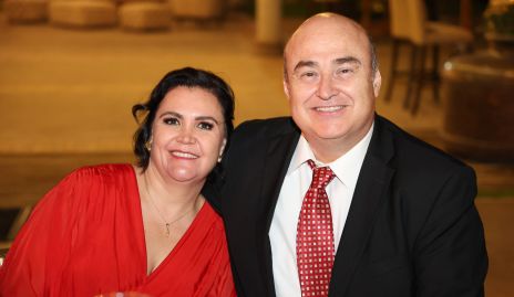  Martha Elena Chaires y Eduardo Narváez.