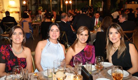  Ofelia Zacarías, Verónica Berrones, Jennifer Colles y Julieta Rueda.