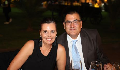  Nayelli y Carlos Figueroa.