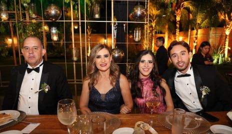  Pepe Correa, Graciela Jiménez, Vane Correa y Jose Ascanio.