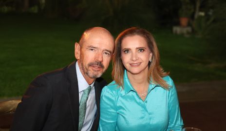  Ricardo Meade y Karina Navarro.