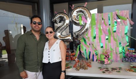  Ernesto Cervantes y Alejandra Martínez.