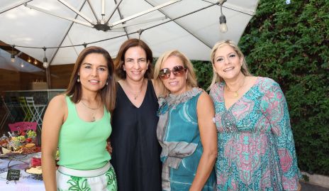  Lorena Torres, Alejandra Güemes, Karina Ramos y Carla Verástegui.